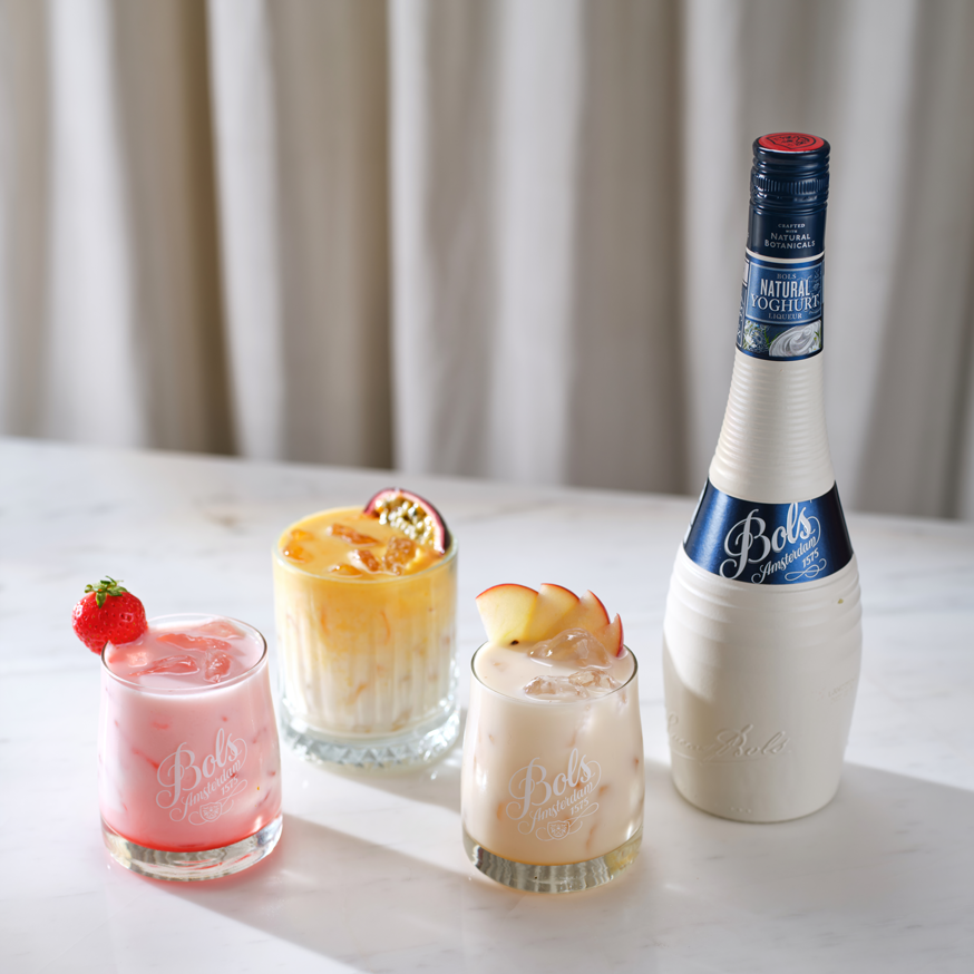 Bols Natural Yoghurt Liqueur with Strawberry Cheesecake cocktail and other yoghurt cocktails